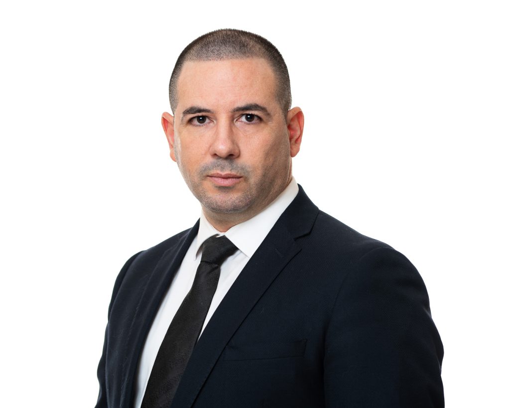 לאחר ערעור: קוצר מאסרו של אדם שפרסם דברי נאצה נגד שופטים