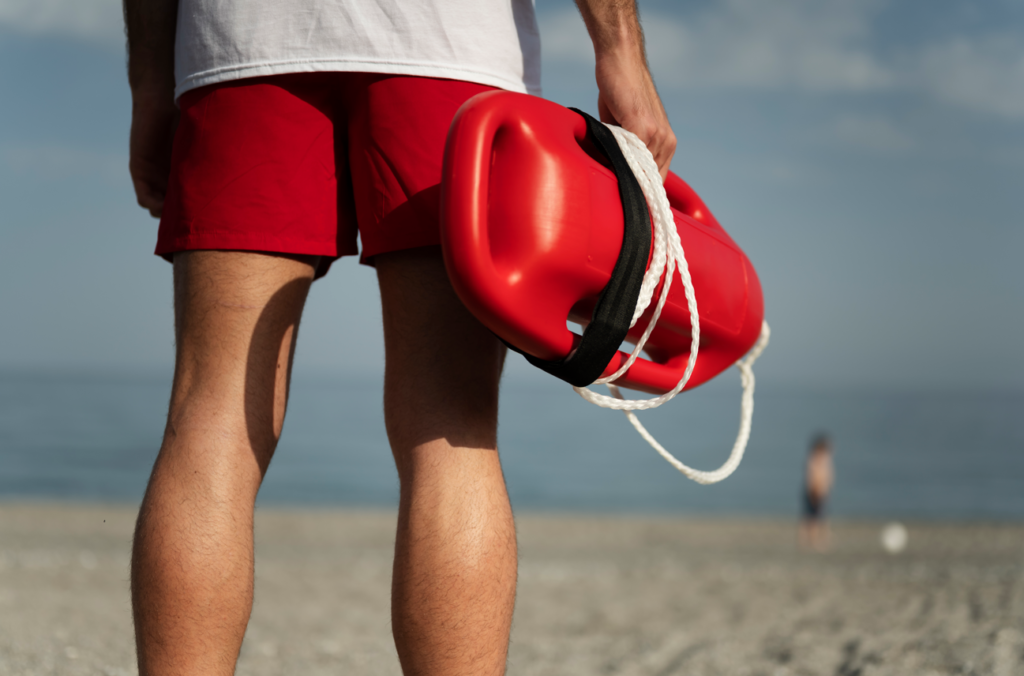 נסגר מחוסר אשמה התיק נגד המציל שירה בעבריין בחוף בבת ים